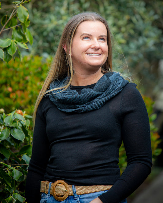Abundance Reversible Snood - Merino Wool Knit