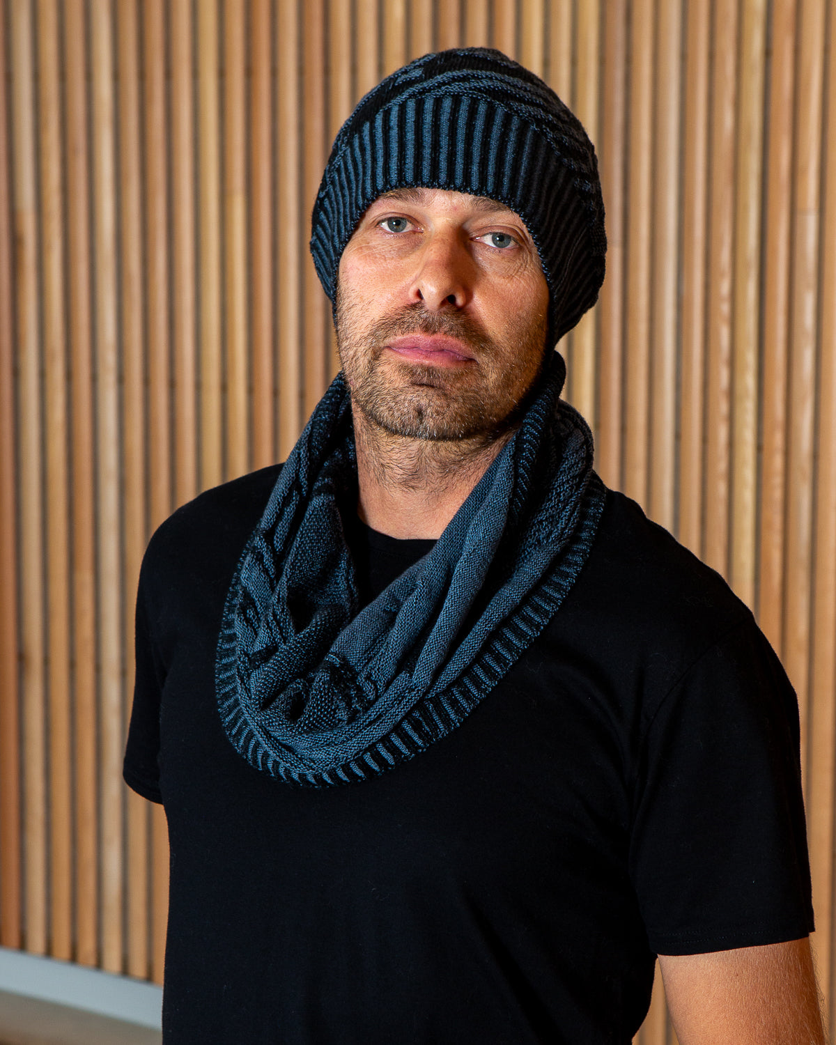 Abundance Reversible Snood - Merino Wool Knit