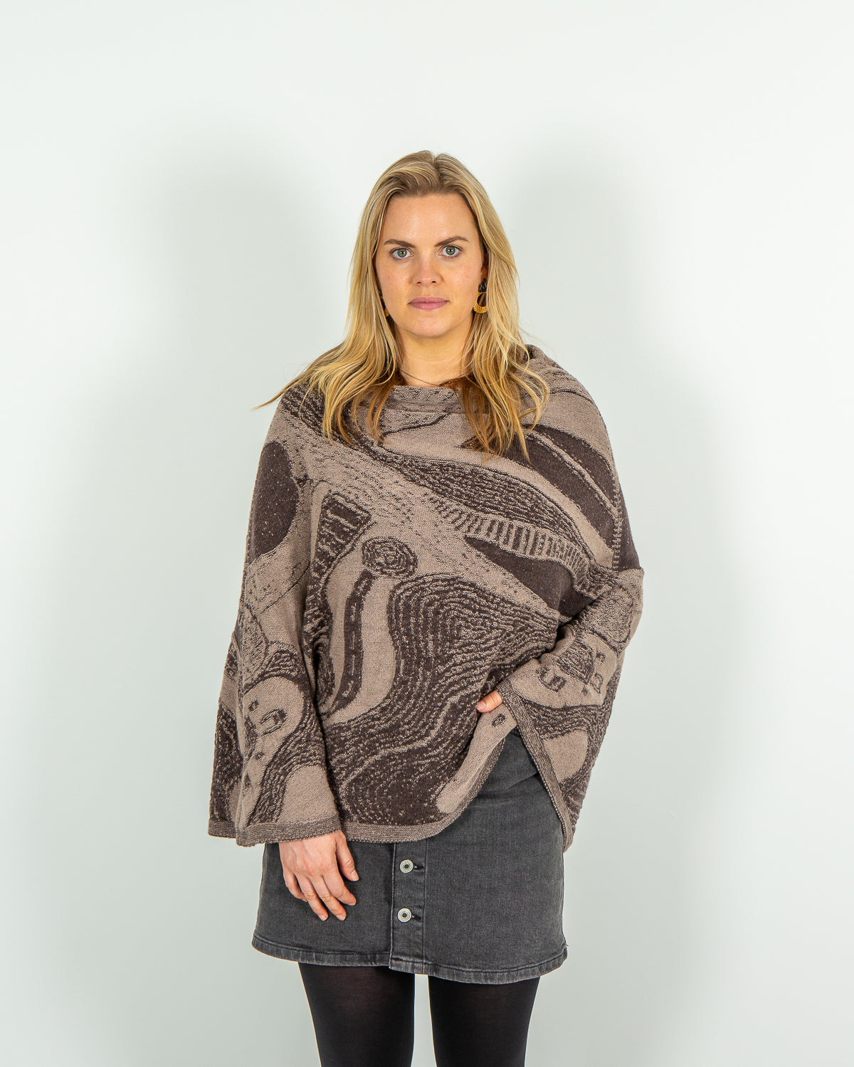 Abundance Reversible Poncho - Merino Wool Knit